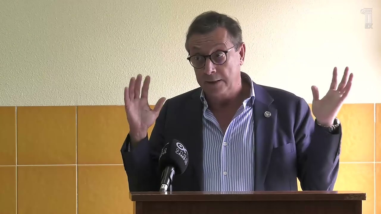 Entrega de la Beca de Medicina: Legado del Dr. Astudillo Pombo 2024