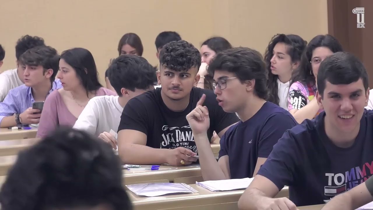 La UEx presenta las novedades del curso 2022 2023