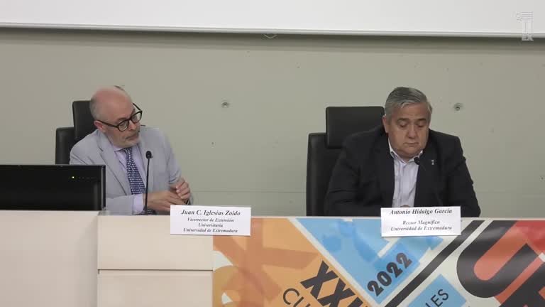 La UEx presenta sus Cursos Internacionales de Verano Otoño 2022
