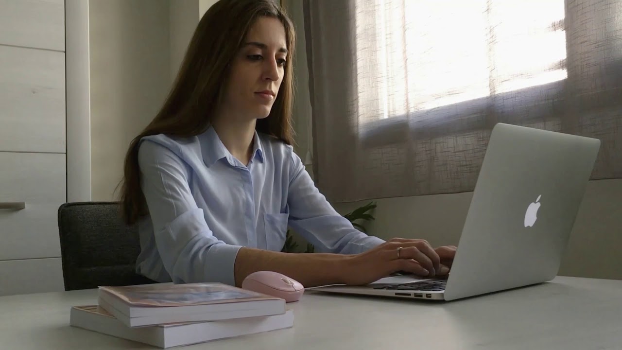 eTesis: Moda, tendencias y redes sociales, de Azahara Romero